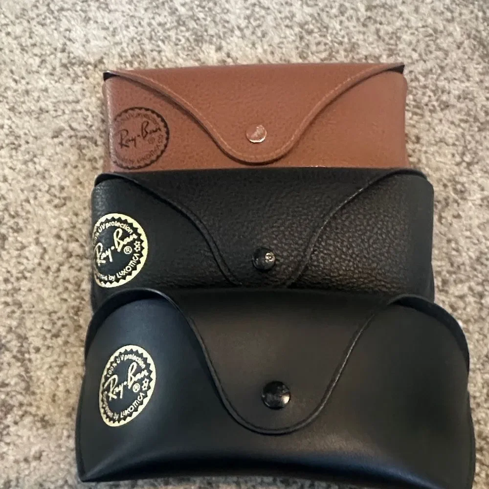 Rayban Sunglasses & Eyeglass Case Bundle (3)